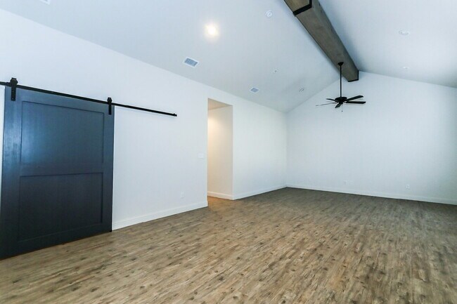 Building Photo - NO DEPOSIT / 6 month or 12 month lease accepted /New Cooper Meadows Subdivision/ South Lubbock CISD