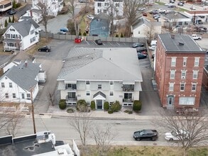 Building Photo - 13 Summer St