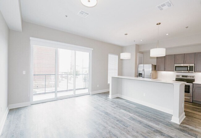 Living - The Flats on Archer - Reduced Rates on All Units!