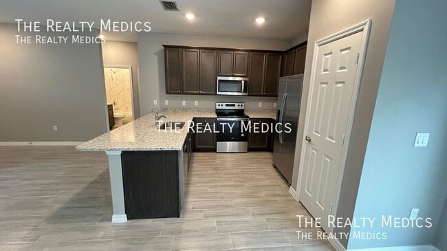 Building Photo - 276 Santo Domingo Ave SW