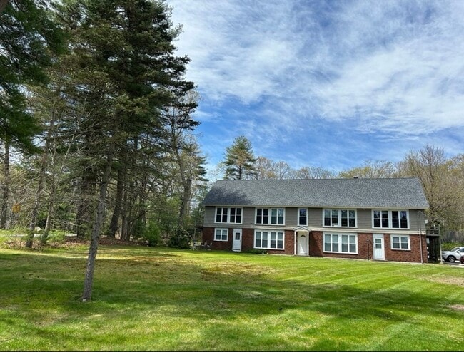 Primary Photo - 12 Cedar St