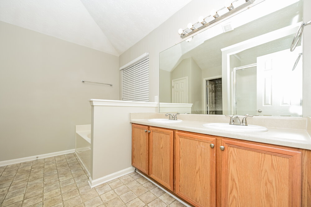 Building Photo - 609 Aspen Brook Dr