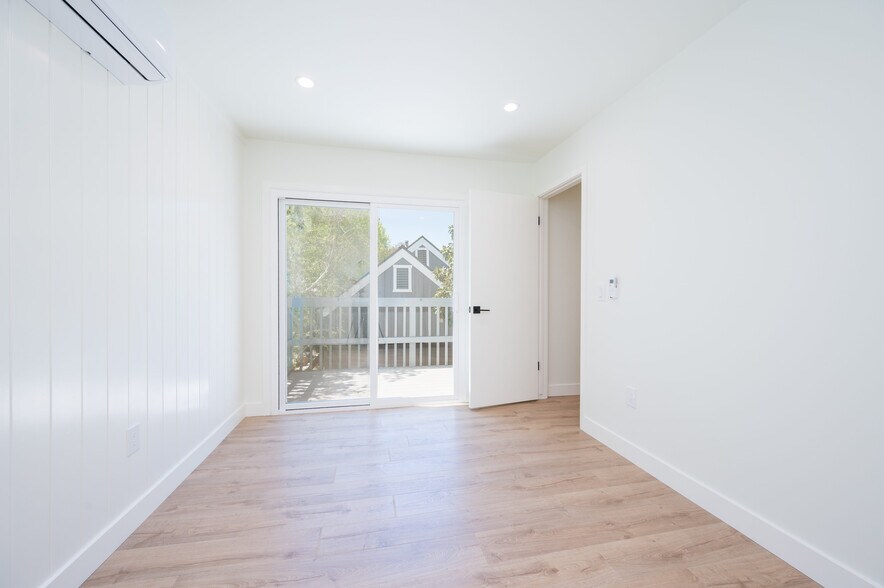 Secondary Bedroom - 680 Morro St