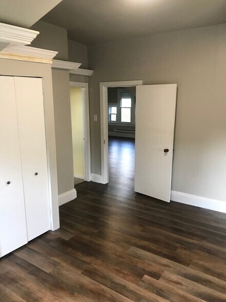 Building Photo - 464 Teece Ave