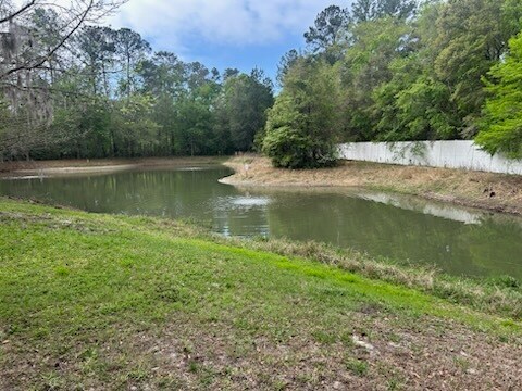 Building Photo - 6087 Maggies Cir