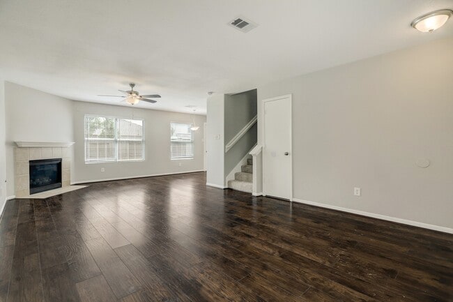 Building Photo - 5014 Mabry Stream Ct