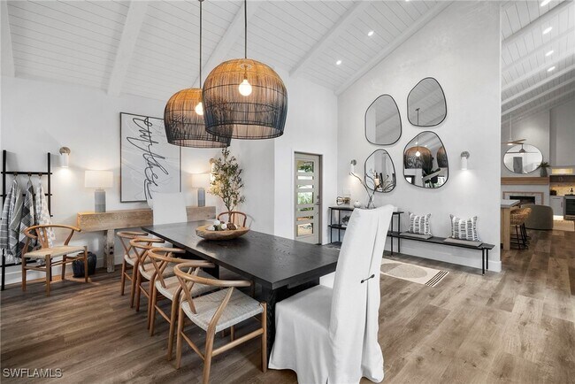 Building Photo - 504 Tierra Mar Ln E