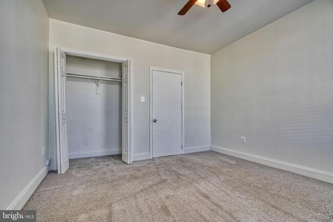 Building Photo - 3413 Noble St