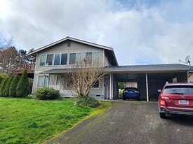 1 covered parking spot - 806 96th Ave NE