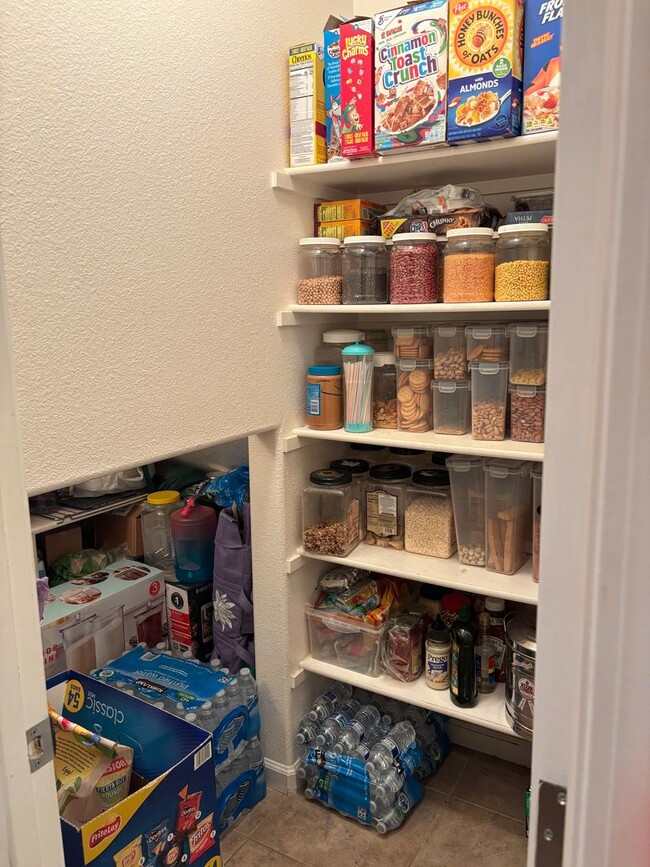 Building Photo - Pittsburg 4 bd, 2.5 ba charming home in excellent location!