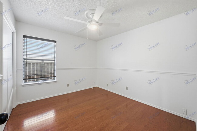 Building Photo - 468 Caviness Dr