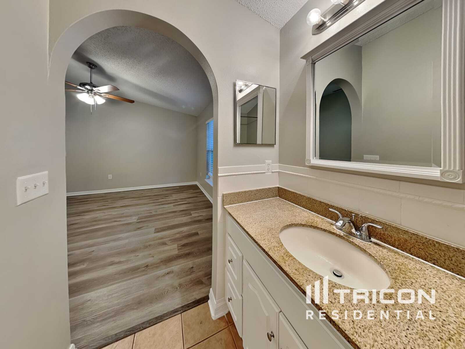 Building Photo - 874 Welch Hill Cir