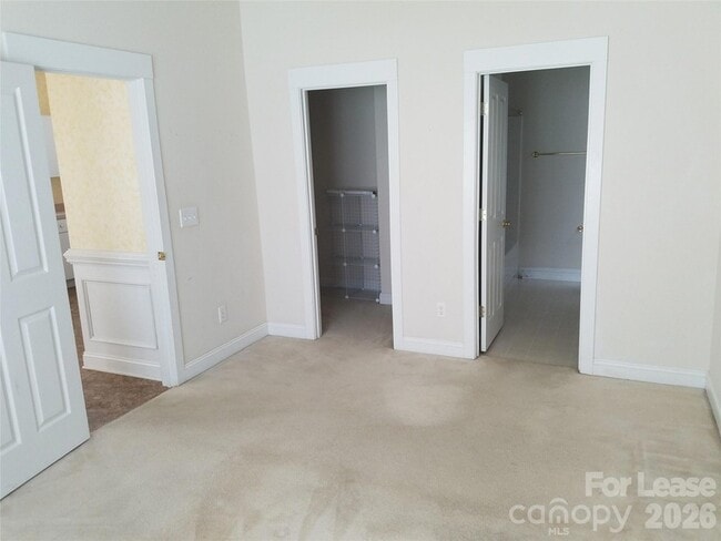 Building Photo - 11355 Deer Ridge Ln