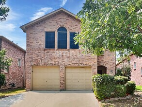 Building Photo - 2120 Malone Dr