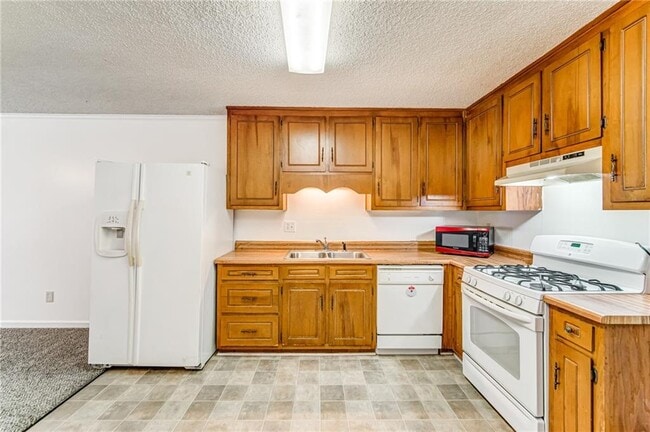 Building Photo - 4355 E Paulding Dr