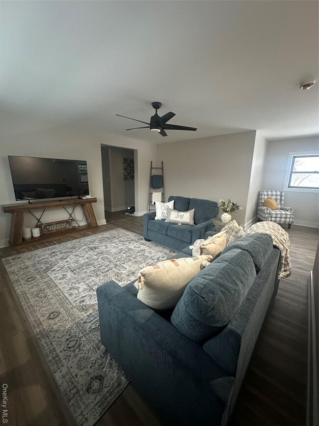 Building Photo - 161 Hazel Rd