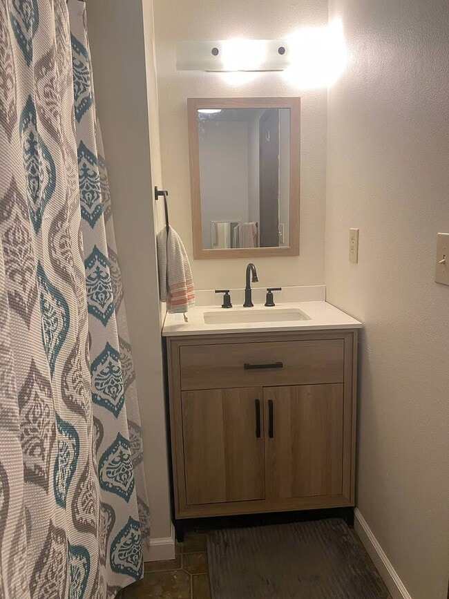 Building Photo - 2306 55th St