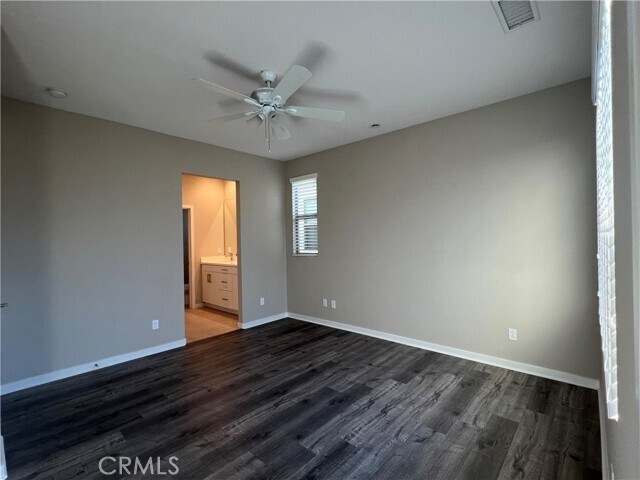 Building Photo - 177 Magnet