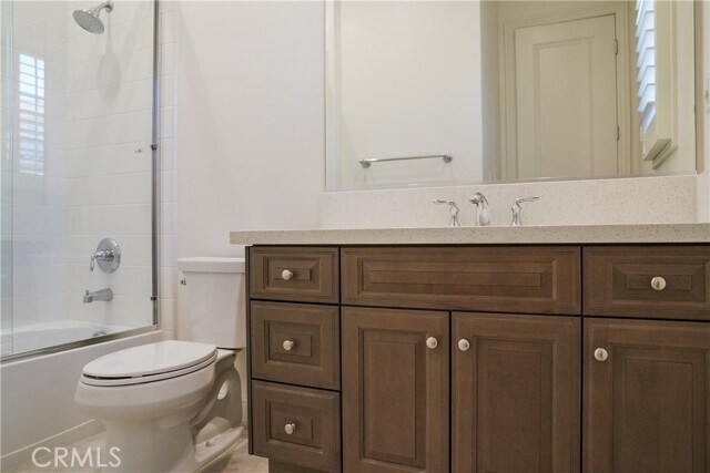 Building Photo - 111 Great Oak