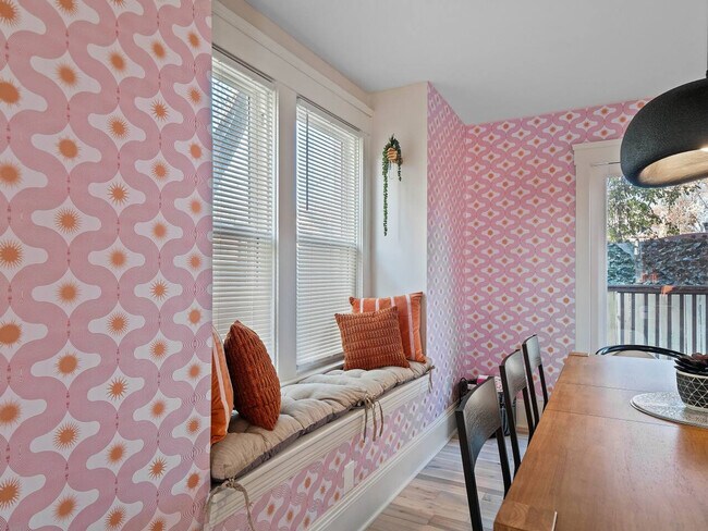 Building Photo - 6110 Ellen Ave