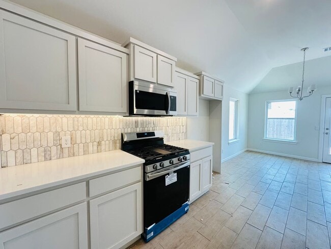 Building Photo - Brand New Home!