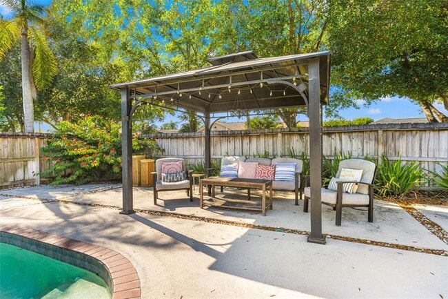 Building Photo - 6701 Leeward Isle Way
