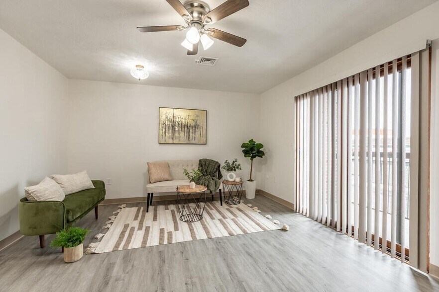 Building Photo - 15 Ferry St