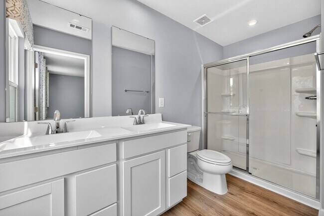 Building Photo - 3004 Red Fox Rdg