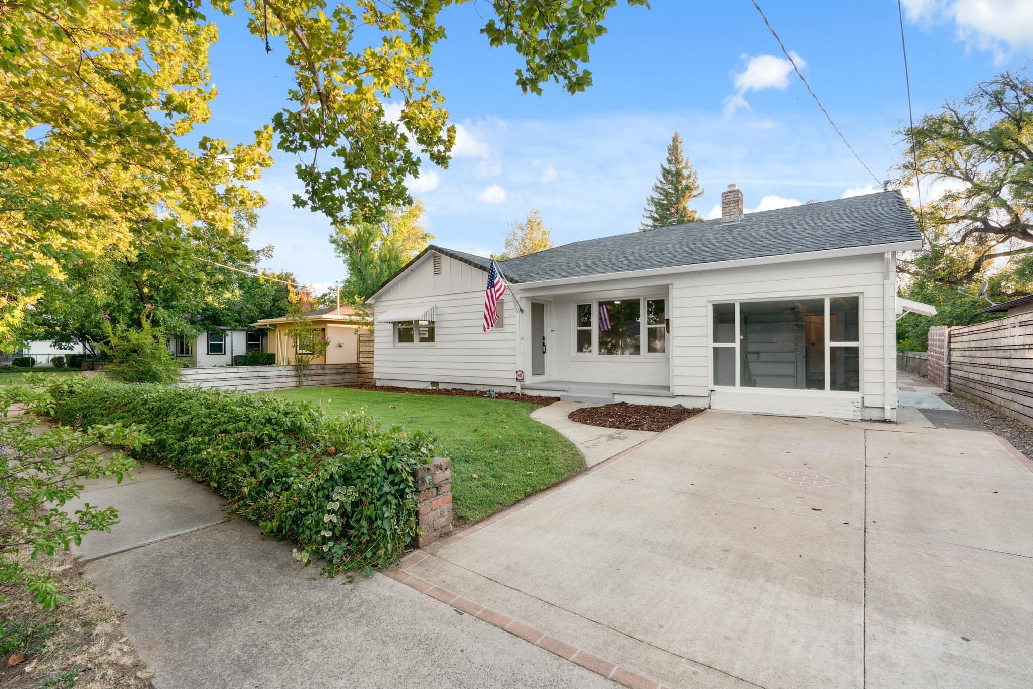 Building Photo - 1624 Verda St