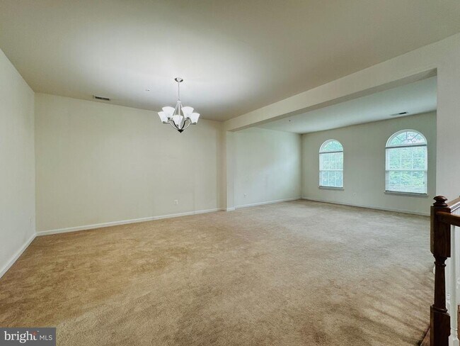 Building Photo - 7396 Brunson Cir