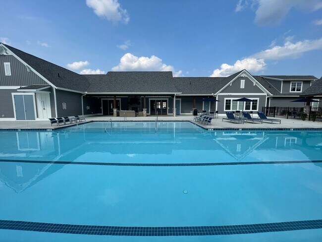 Building Photo - Heron | 3 Bed 2.5 Bath | Garage | 1800 sf | from $2759 All-Inclusive Rent Pricing | 6, 7, 8, 9, 1...