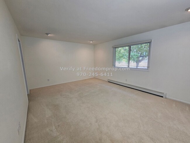 Building Photo - Fabulous Location Near Horizon & Dr St Mar...