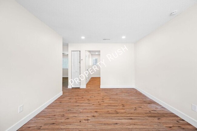 Building Photo - 64 Frawley Rd