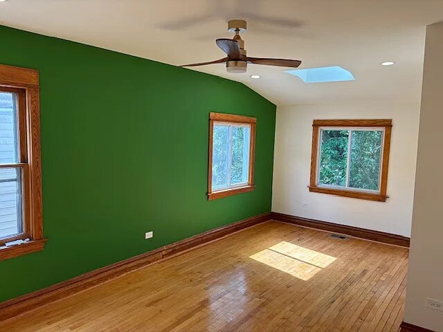 Building Photo - 4508 N Christiana Ave