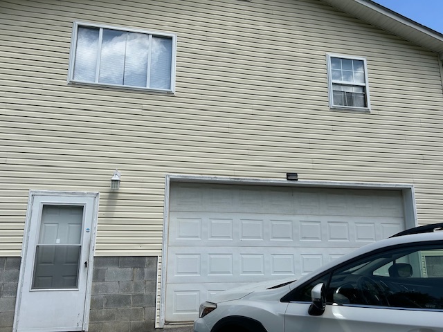 Building Photo - 384 Sand Branch Rd
