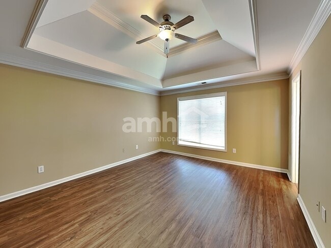 Building Photo - 620 Claredon Ct