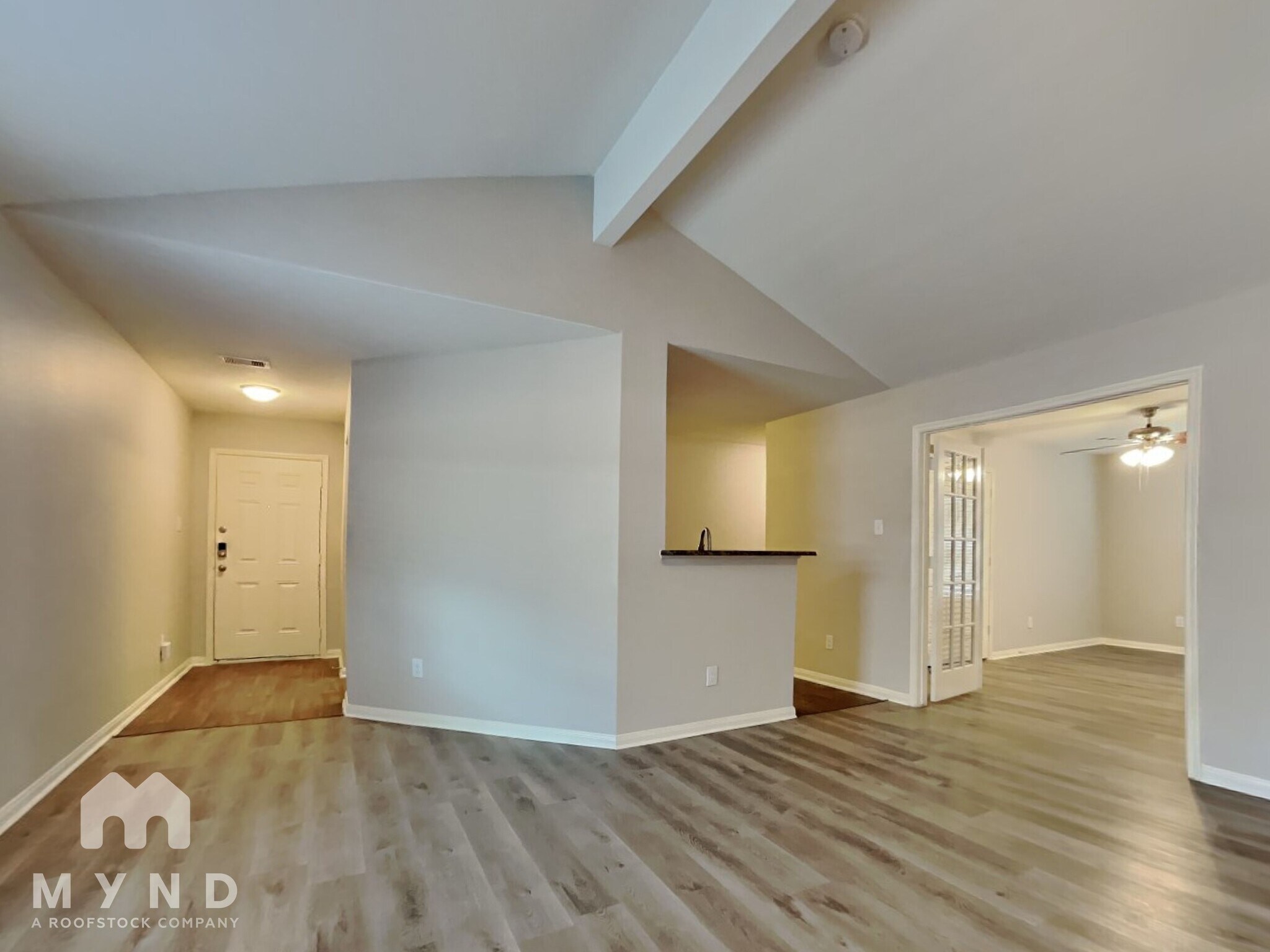 Building Photo - 15911 Newport Pl
