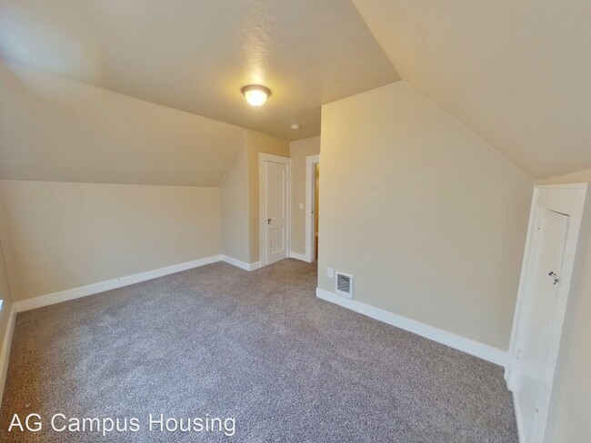 Building Photo - 5 br, 3 bath House - 1742 Hilyard Street