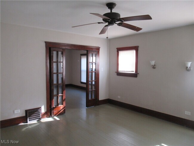 Building Photo - 1343 Churchill Rd