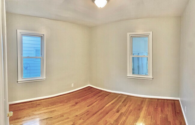 Bedroom 2 - 5223 Ralston Ave