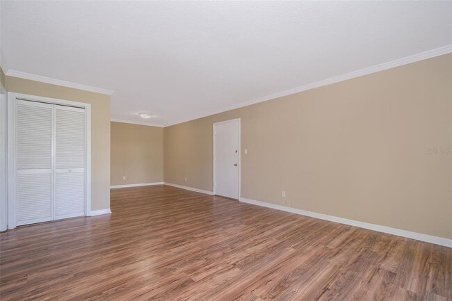 Building Photo - 295 Wymore Rd