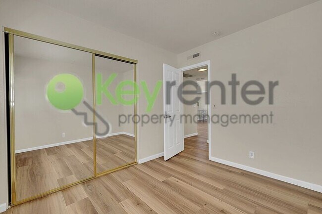 Building Photo - 2776 Kerria Way
