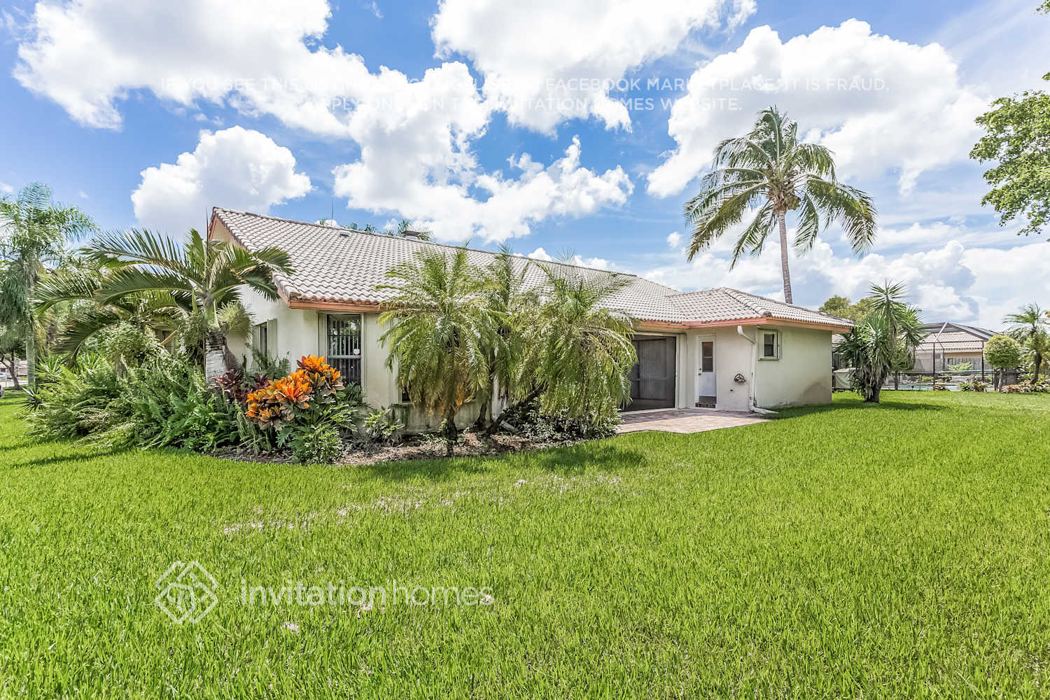 Building Photo - 10941 NW 7th St