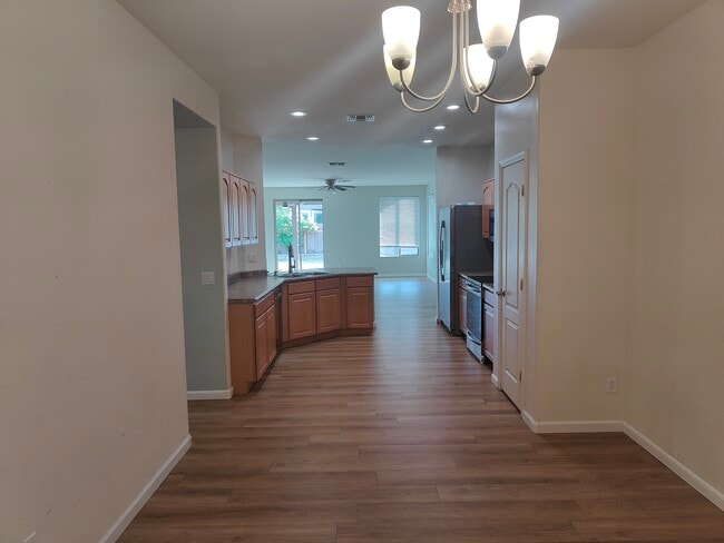 Building Photo - 7417 S 30th Ave