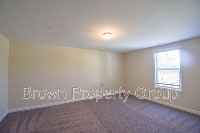 Building Photo - 76 Lumina Ct