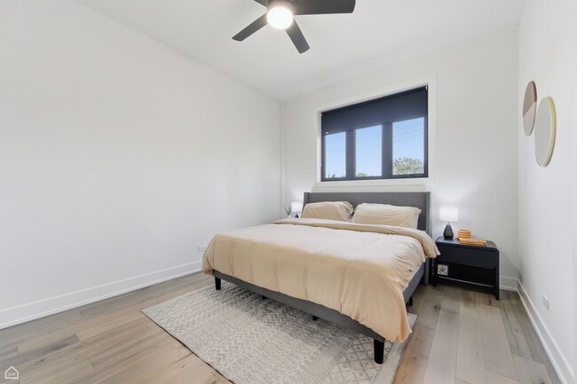 Building Photo - 4210 W 5th Ave