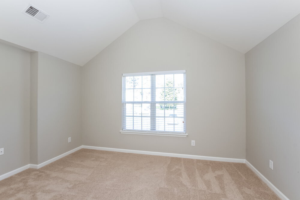Building Photo - 7017 Hidden Creek Dr