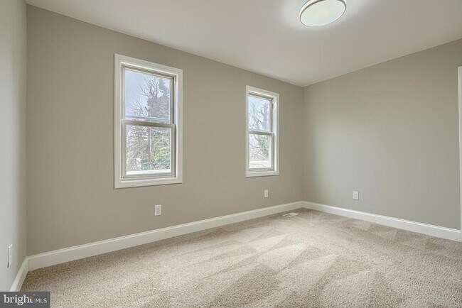 Building Photo - 3901 Forrester Ave