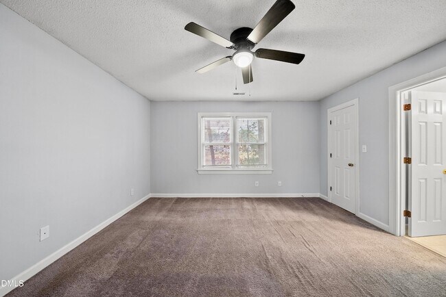 Building Photo - 6115 Highcastle Ct