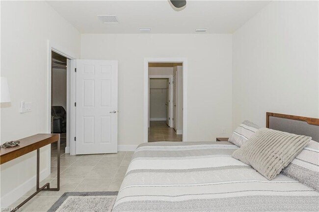 Building Photo - 5697 Mayflower Way